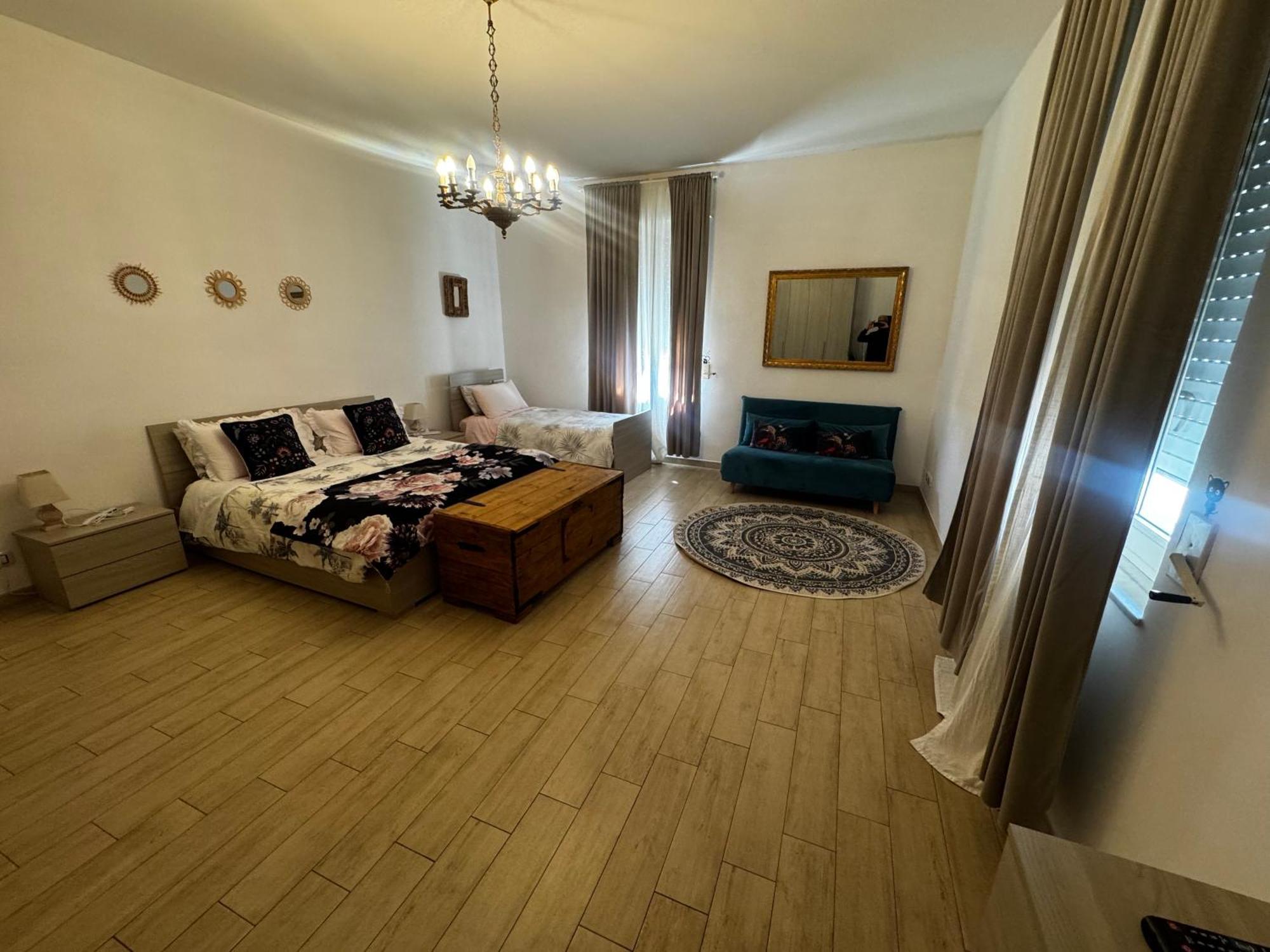 La Casa Di Sarah Aspetta Voi Apartment Naples Exterior photo